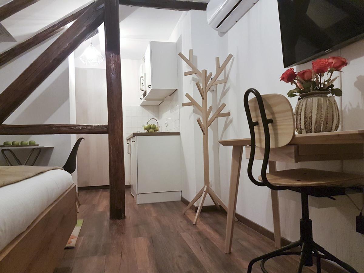 Apartamento Mickey Mouse Supilova 24 Zagreb Exterior foto