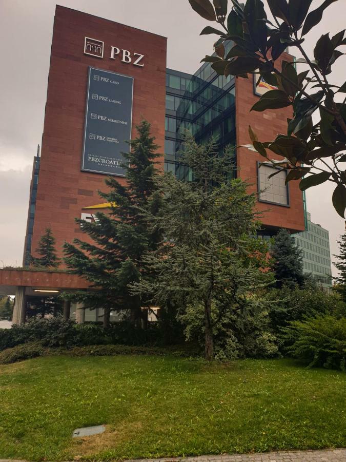 Apartamento Mickey Mouse Supilova 24 Zagreb Exterior foto